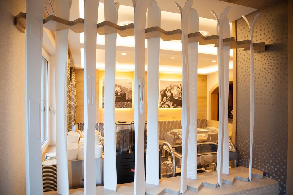 Fruehstueckspension Astoria Ζόλντεν Εξωτερικό φωτογραφία